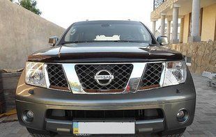 Купить Дефлектор капота мухобойка Nissan Pathfinder / Navara 2004-2010 7150 Дефлекторы капота Nissan