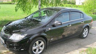Купить Дефлекторы окон ветровики Opel Astra H sd 2007 4518 Дефлекторы окон Opel