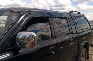 Купить Дефлектора окон (ветровики) Mitsubishi L200 III 1996-2006 4322 Дефлекторы окон Mitsubishi