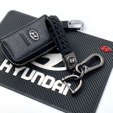 Купить Автонабор №44 для Hyundai / Коврик Торпеды / Брелок с карабином / Чехол тисненная кожа 37234 Подарочные наборы для автомобилиста