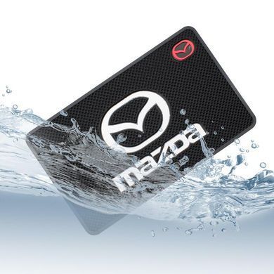 Купити Антиковзний килимок торпеди з логотипом Mazda 40743 Антиковзні килимки на торпеду