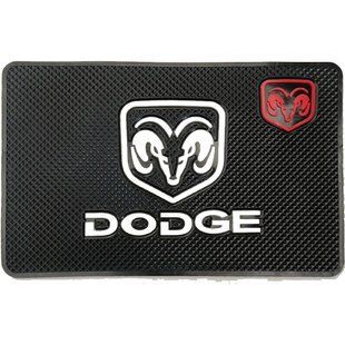 Купити Антиковзний килимок торпеди з логотипом Dodge 200x130 мм 87030 Антиковзні килимки на торпеду