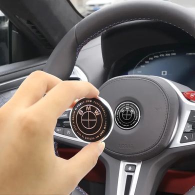 Купити Емблема керма Bmw 45мм Чорна з написом "I KNOW THAT MY FUTURE IS NOT JUST A DREAM" OEM 51148132375 90340 Емблеми на іномарки