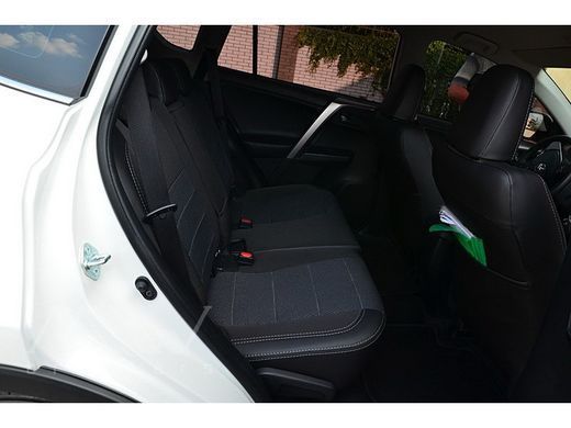 Купить Авточехлы модельные MW Brothers для Toyota RAV-4 c 2013 60015 Чехлы модельные MW Brothers